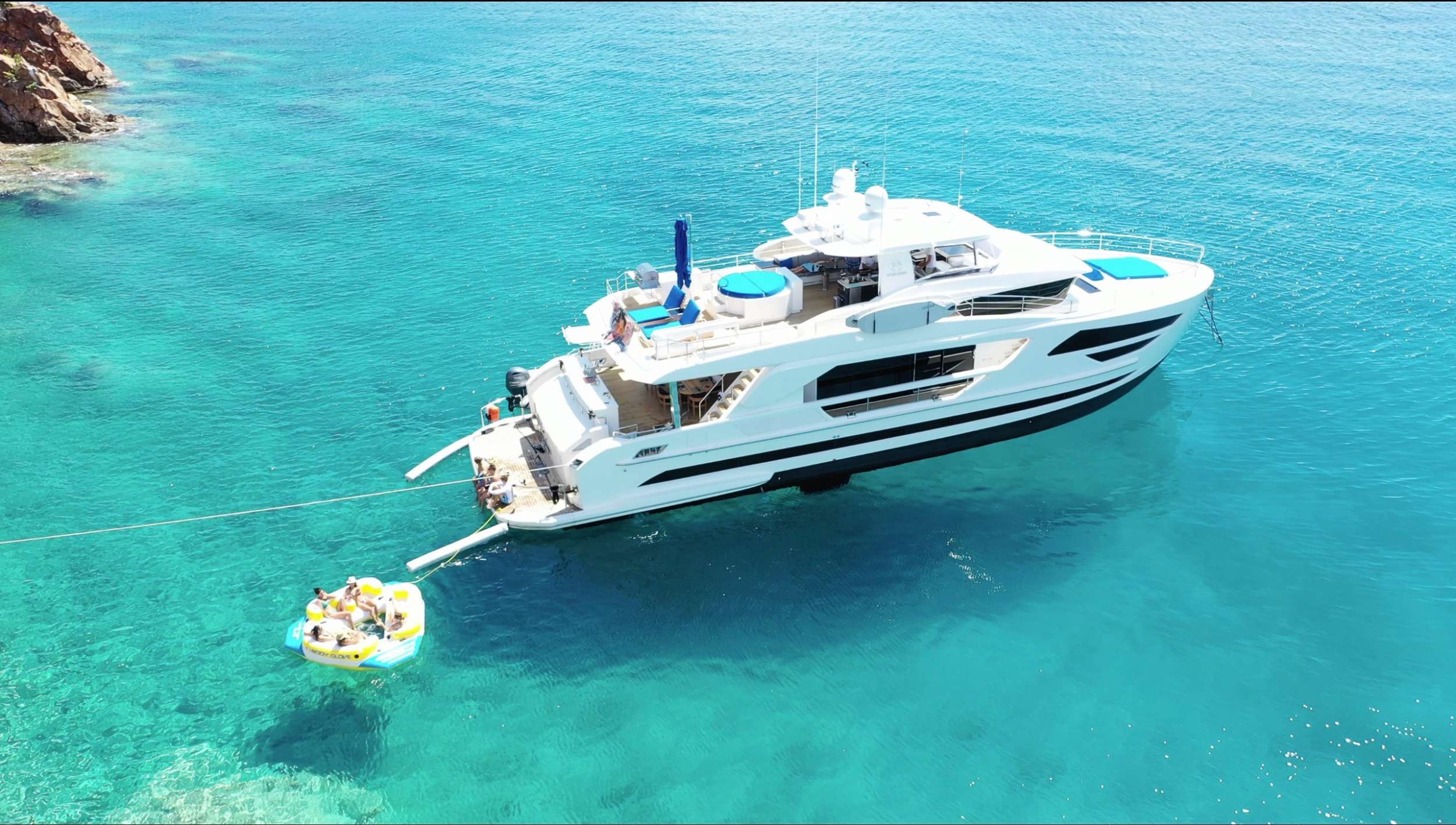 Angeleyes Yacht Charter.jpg