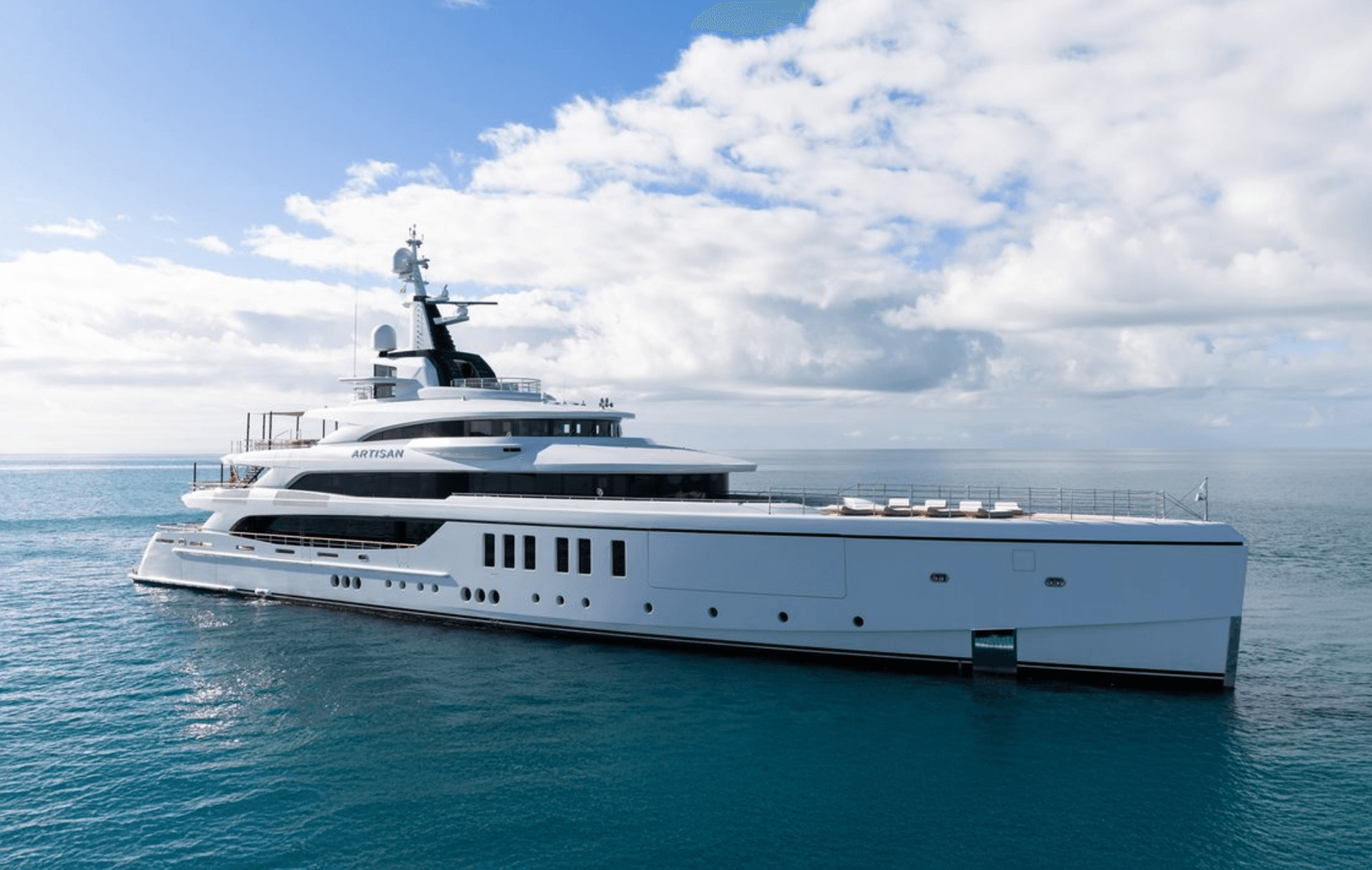 Artisan Yacht