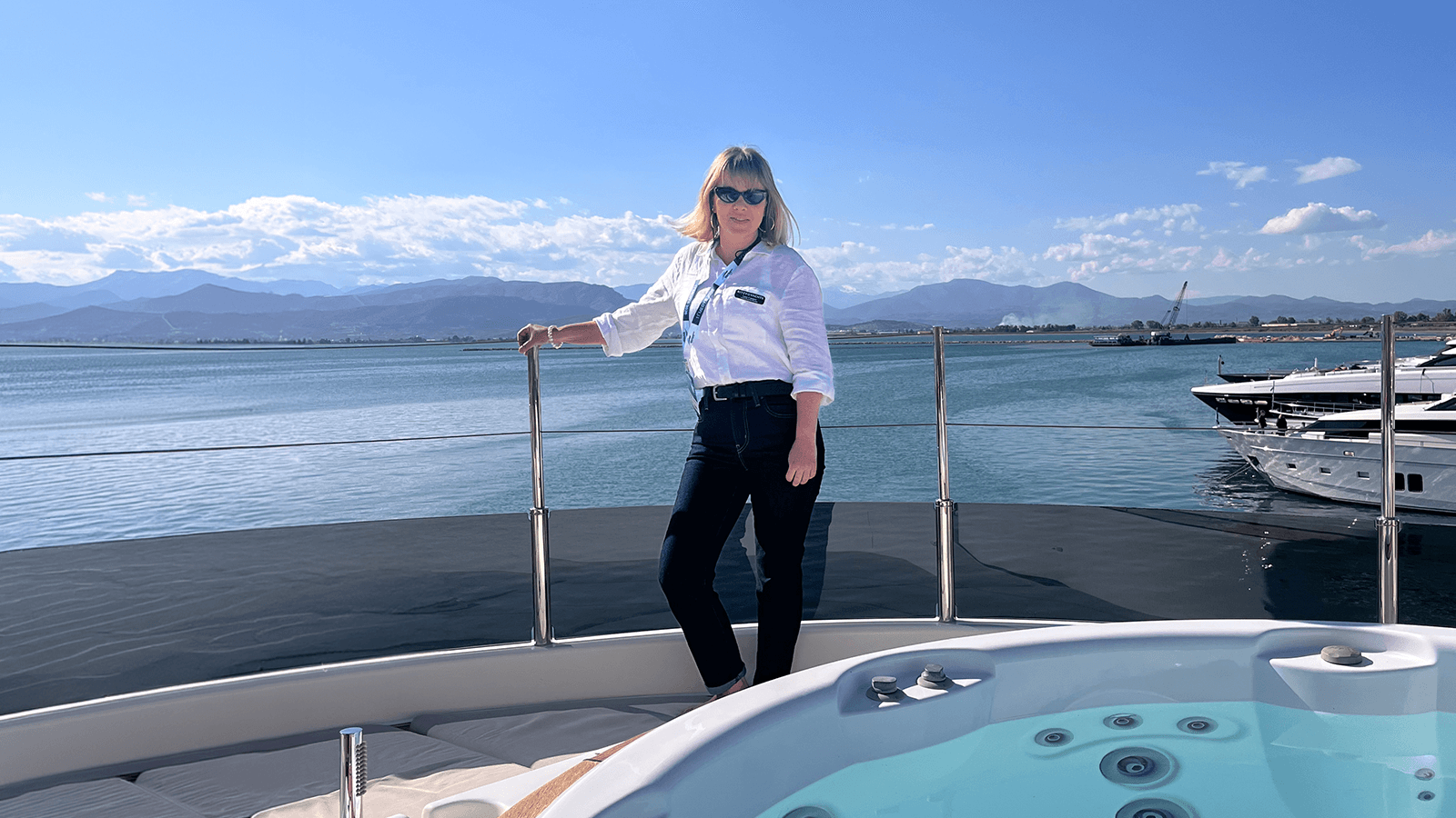 Lucy Cooper - Ritzy Charters.png