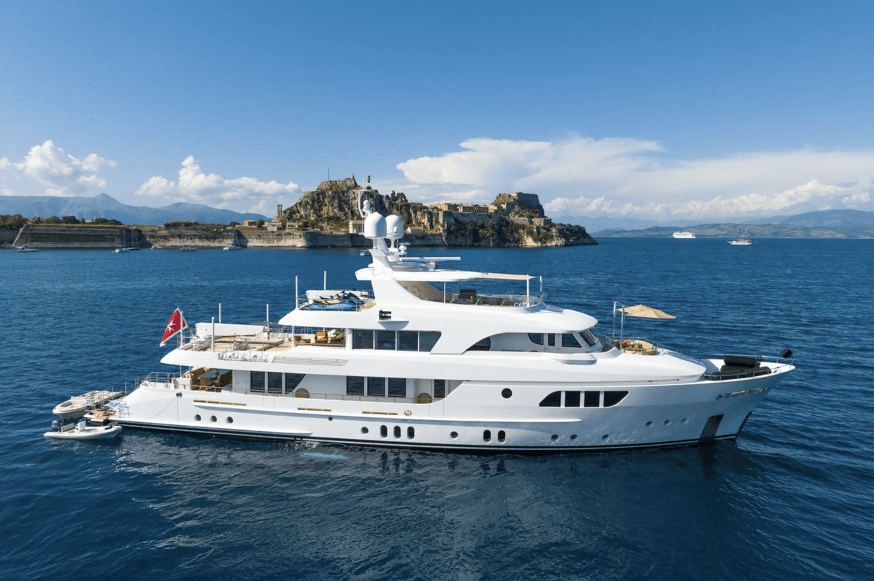 SERENITY YACHT CHARTER.png