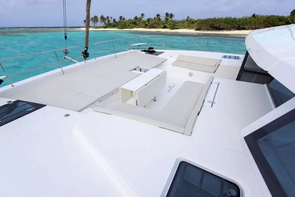 yacht-100865