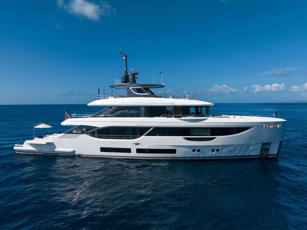 yacht-556987