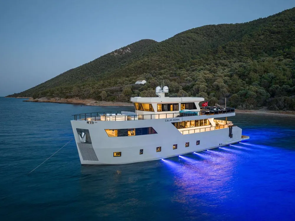 yacht-552348