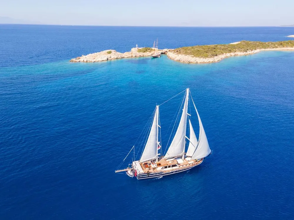 yacht-552476