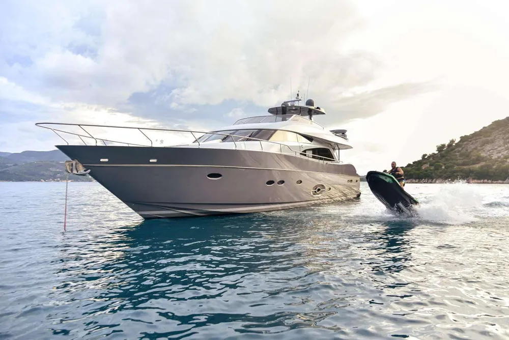 yacht-552052