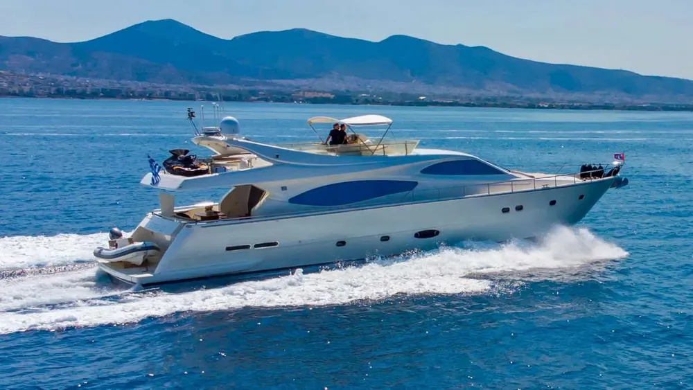 yacht-553070