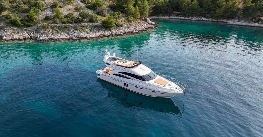 yacht-552893