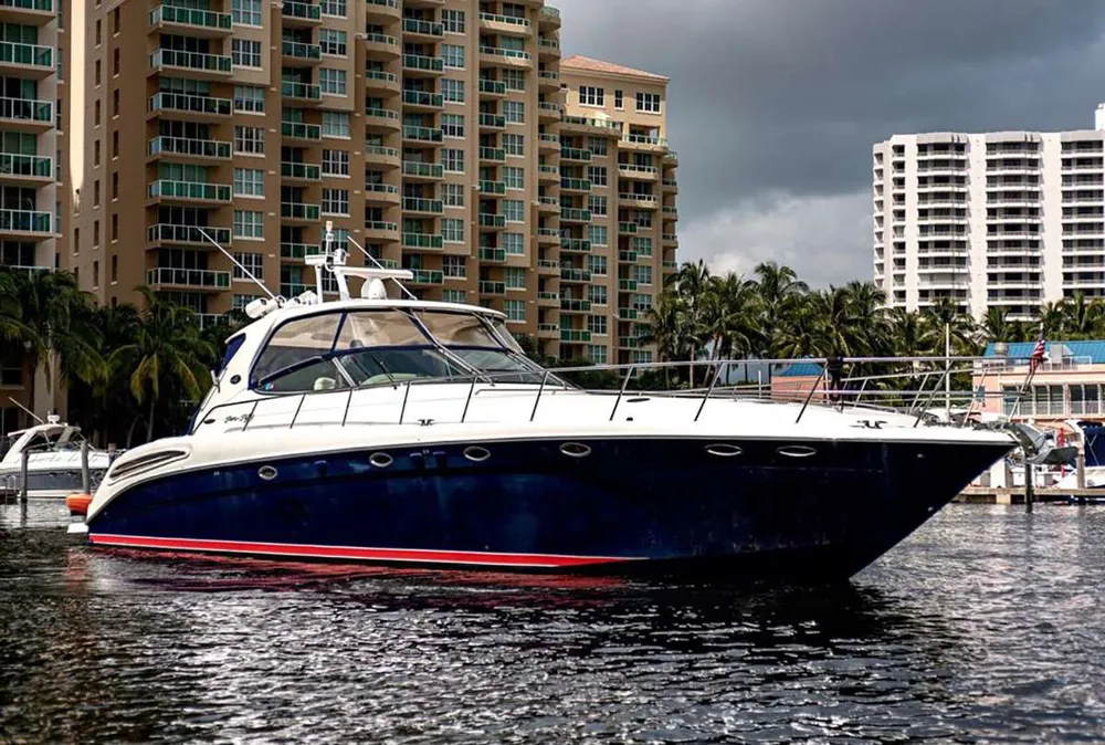yacht-553337