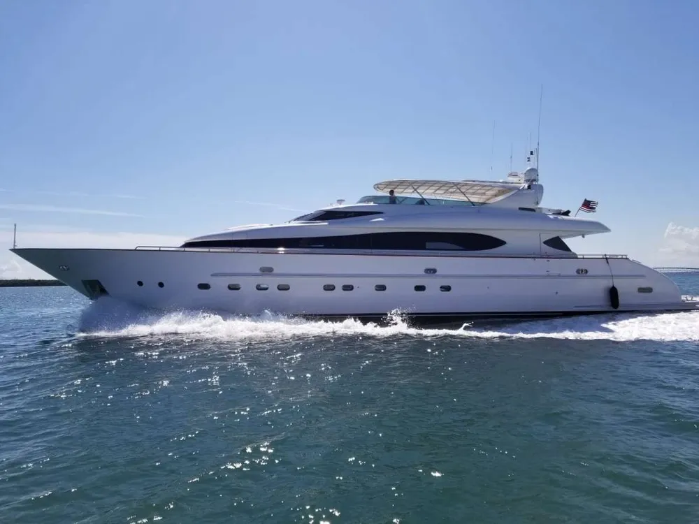 yacht-553563