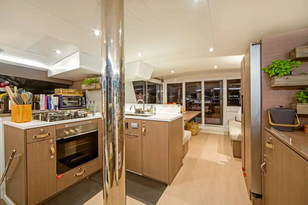 yacht-592845