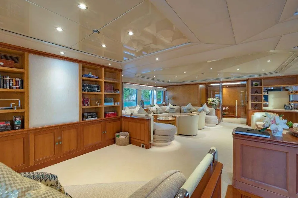 yacht-580584