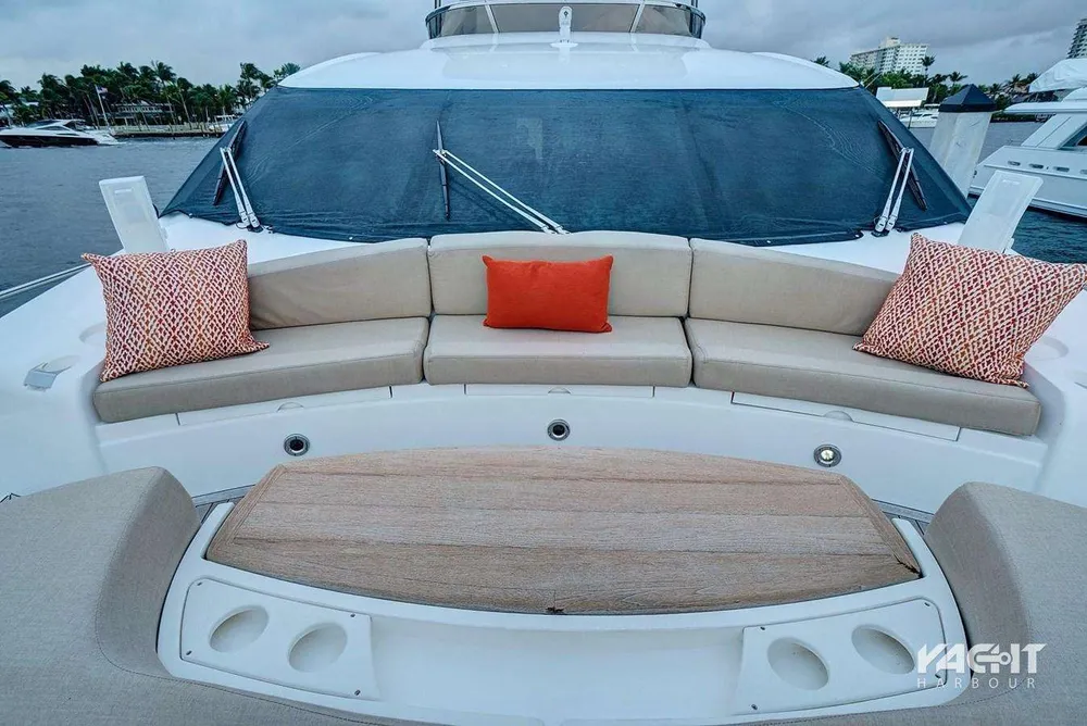 yacht-566851