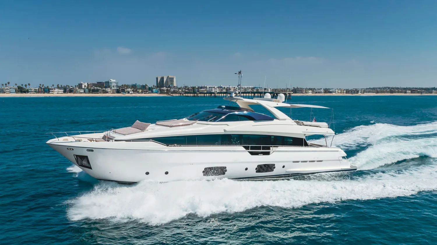 yacht-538512