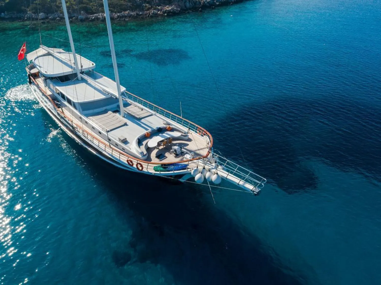 yacht-550015