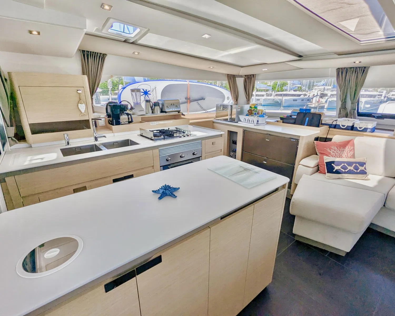 yacht-602273
