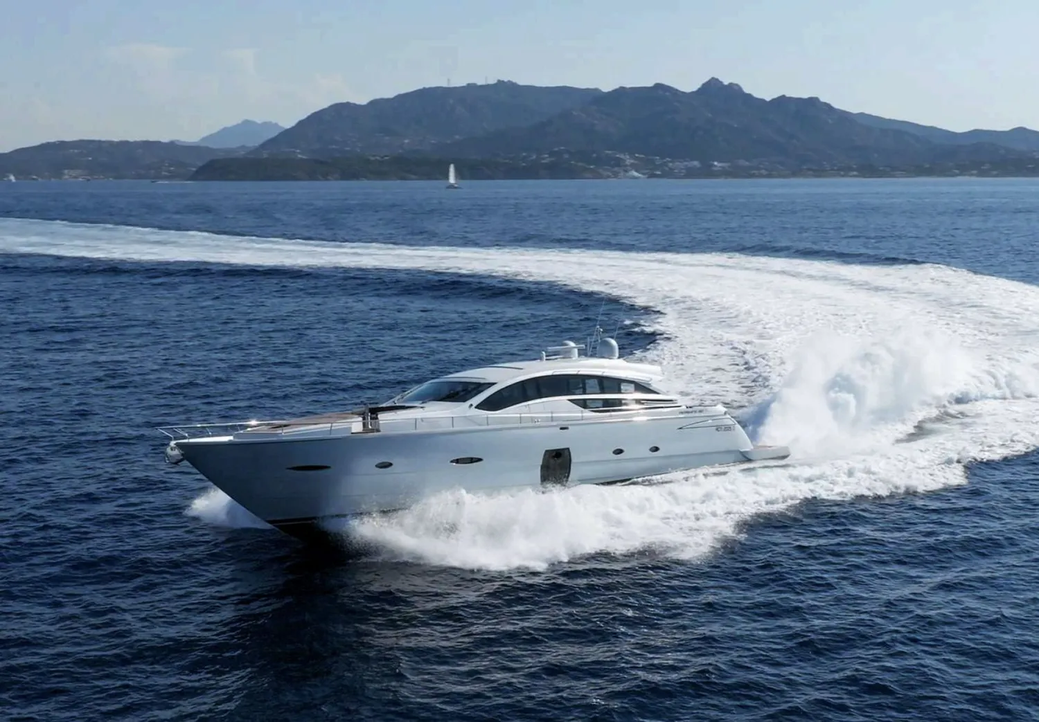 yacht-550890