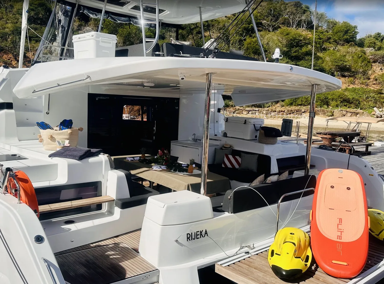 yacht-591510