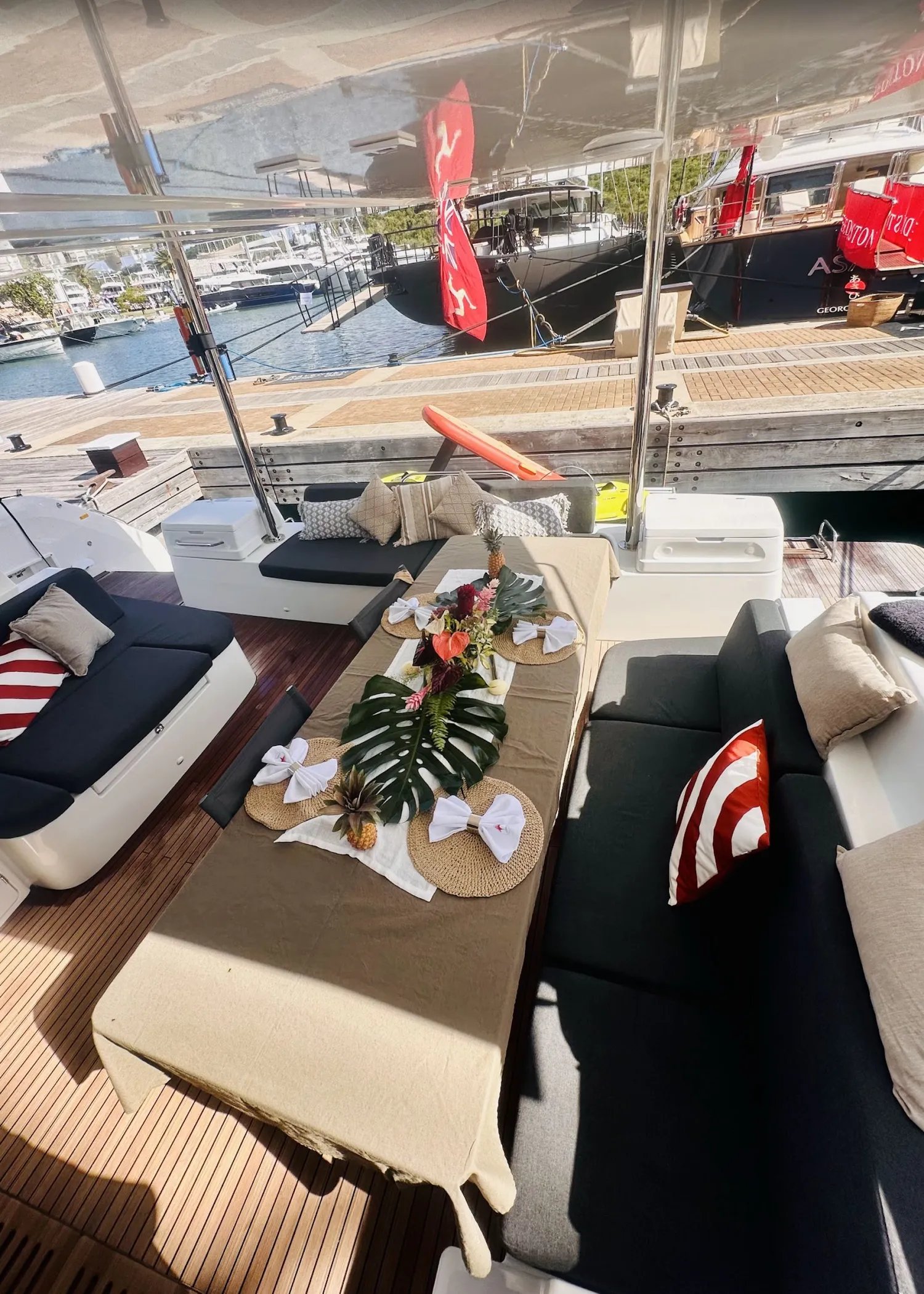 yacht-591516