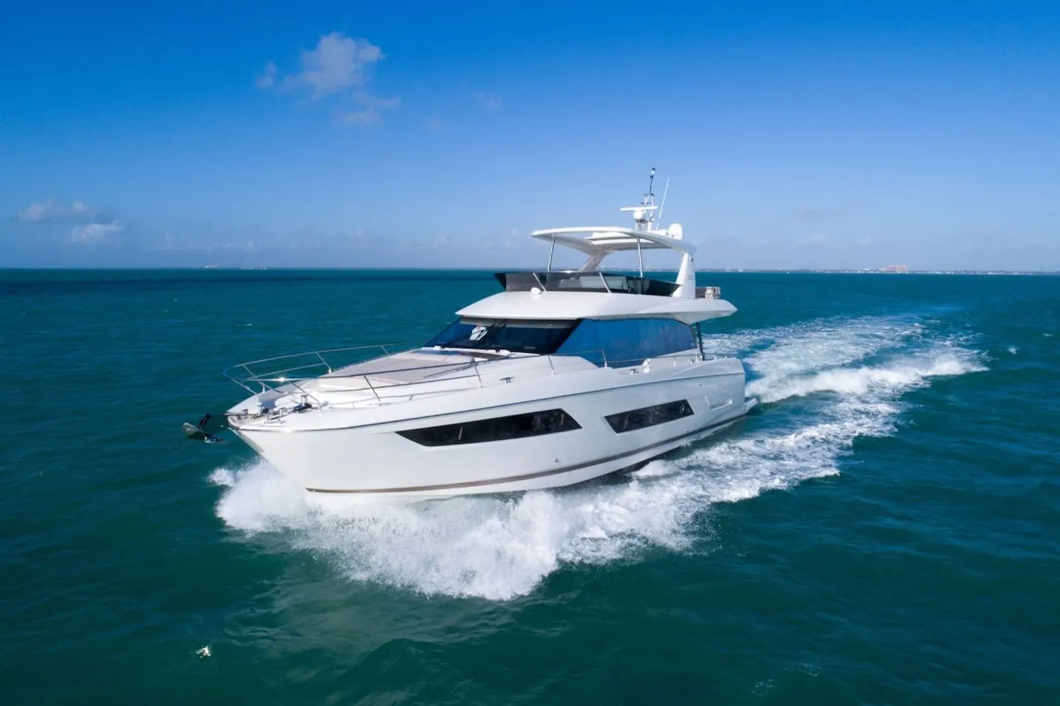 yacht-551127