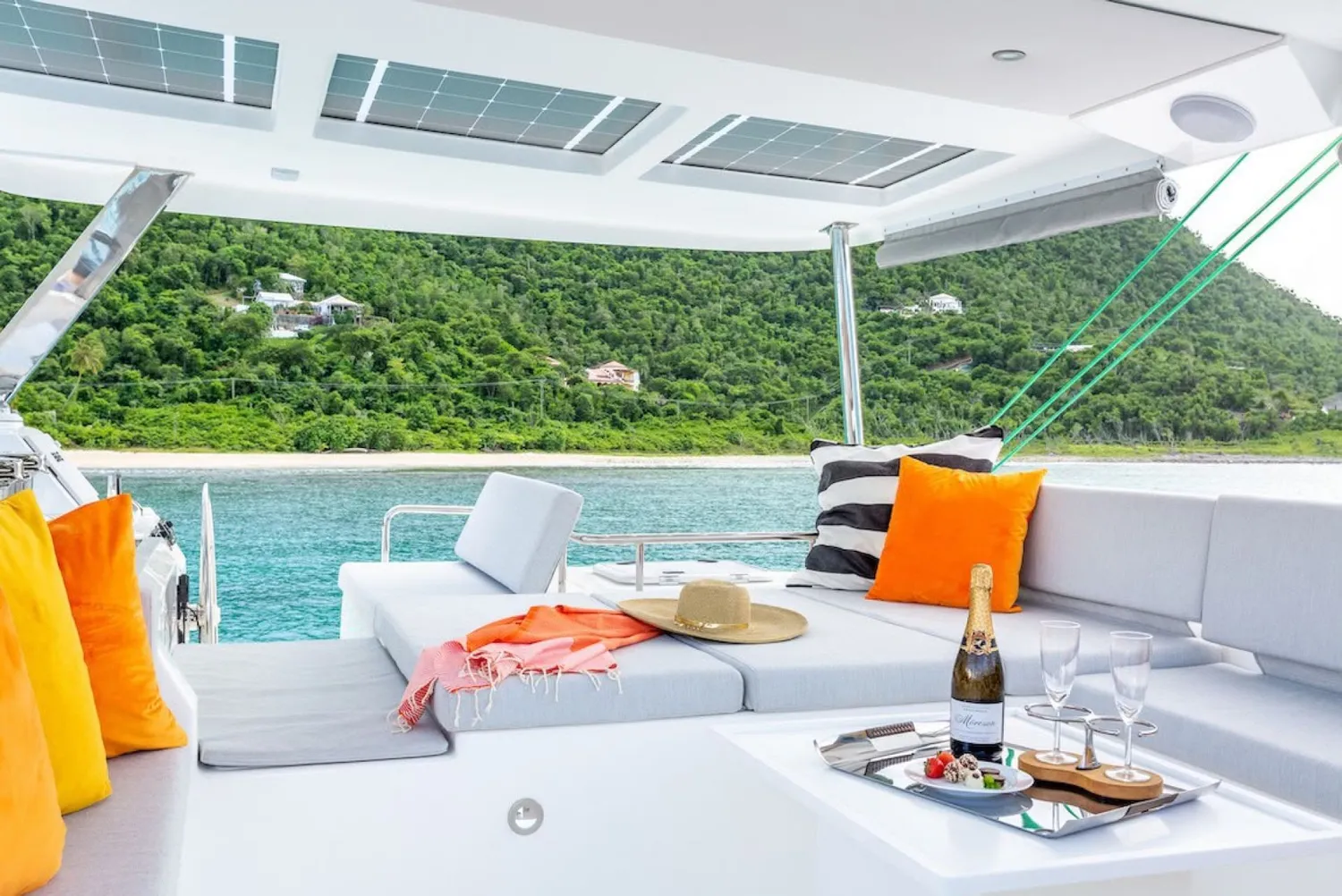 yacht-605886