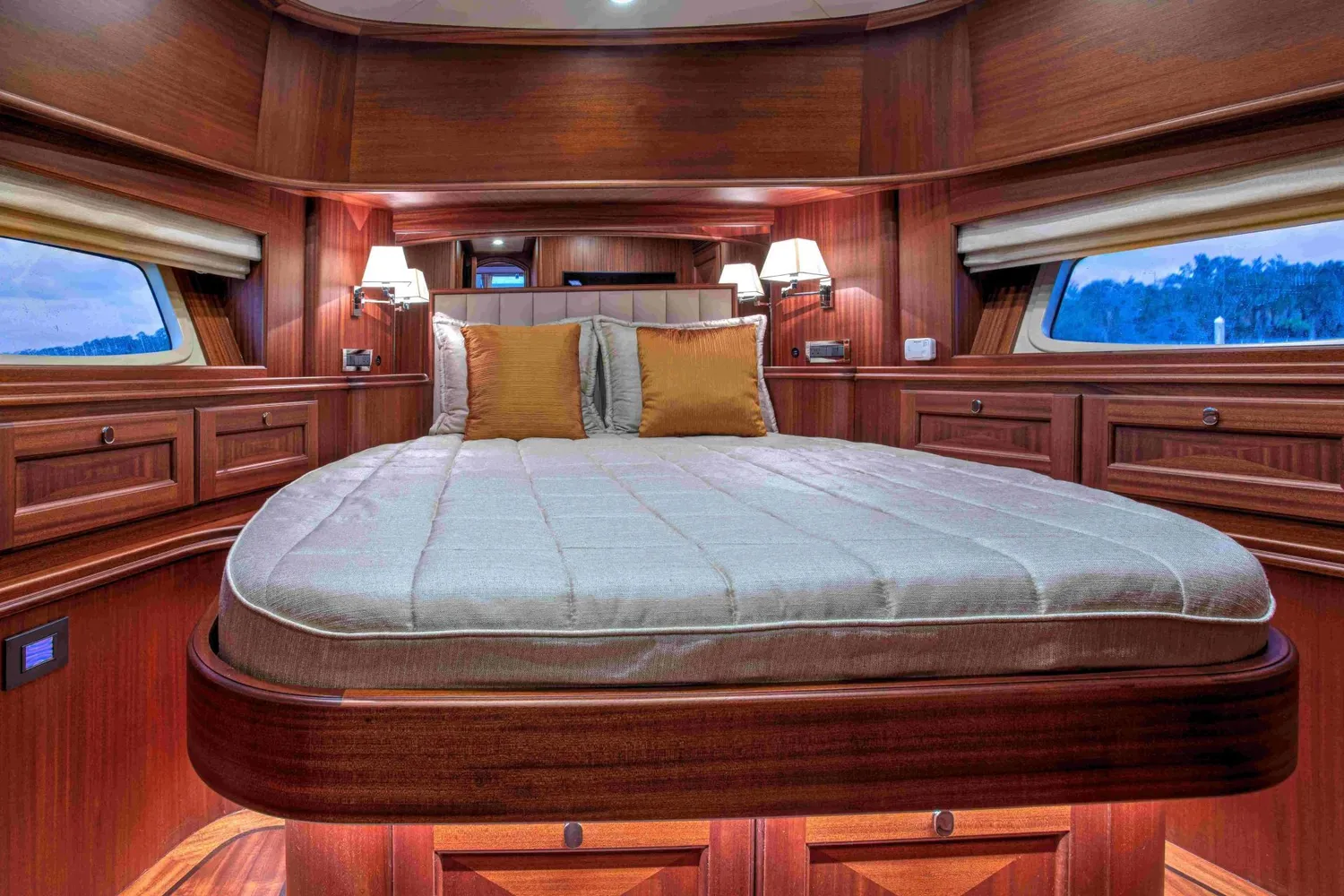 yacht-574142