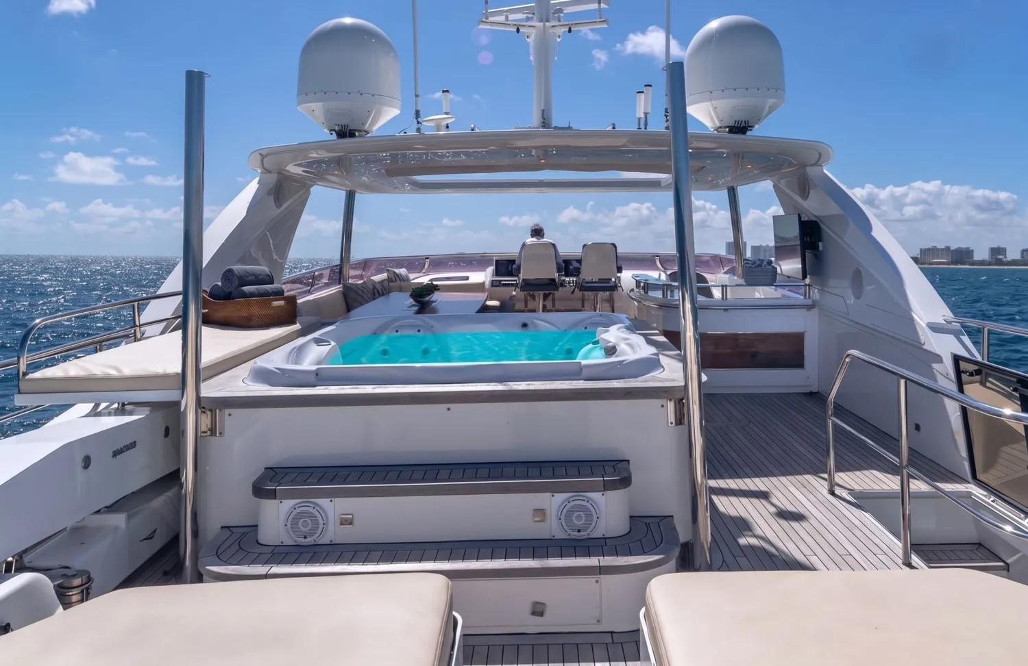 yacht-605035