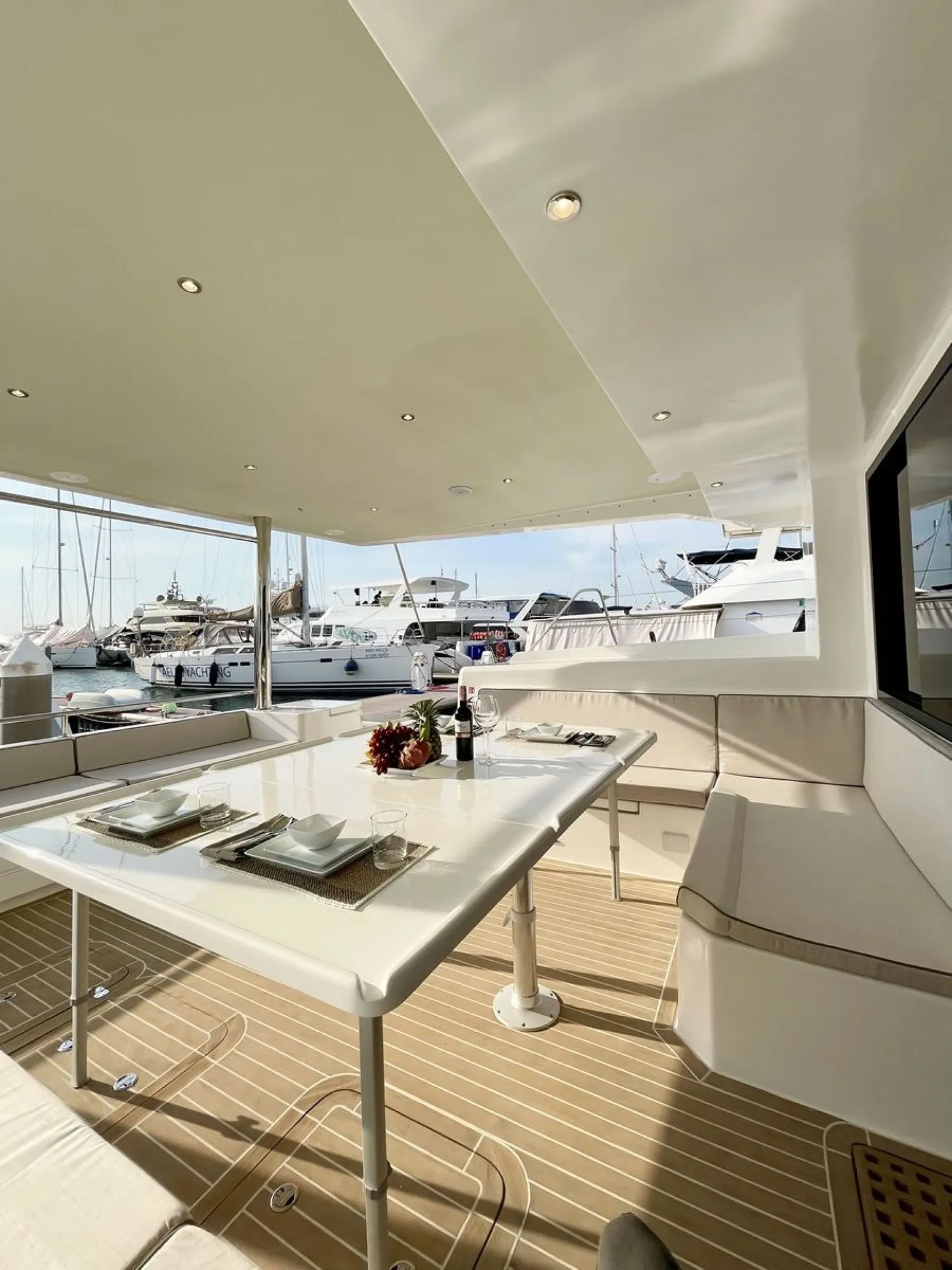 yacht-605268