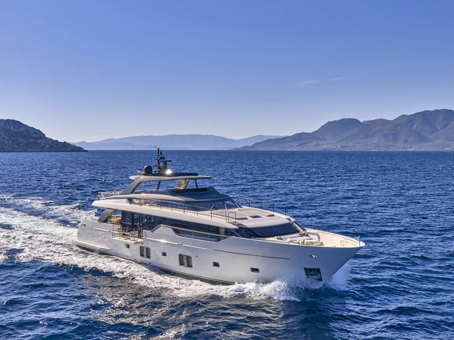 yacht-607263
