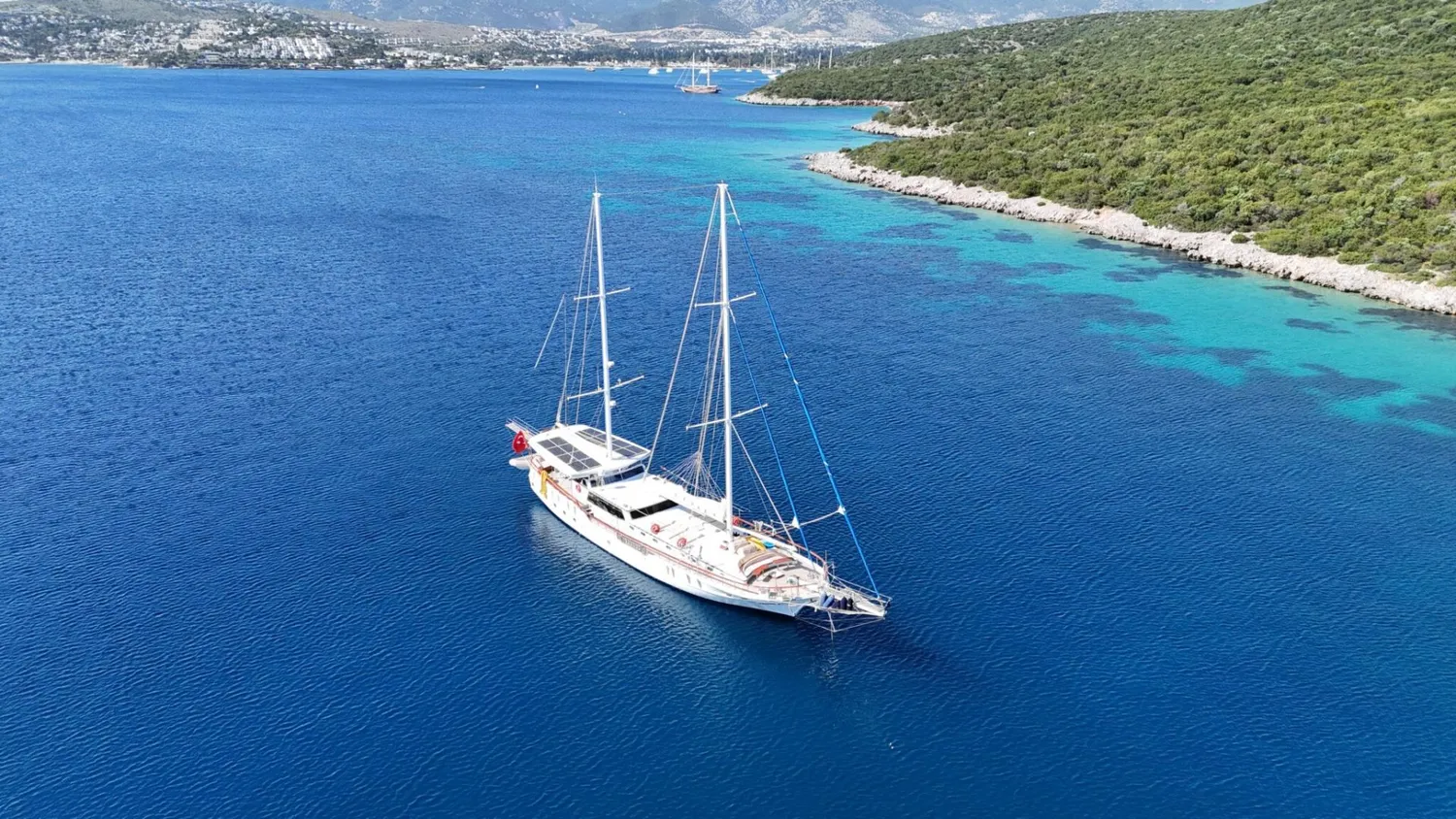 yacht-607002