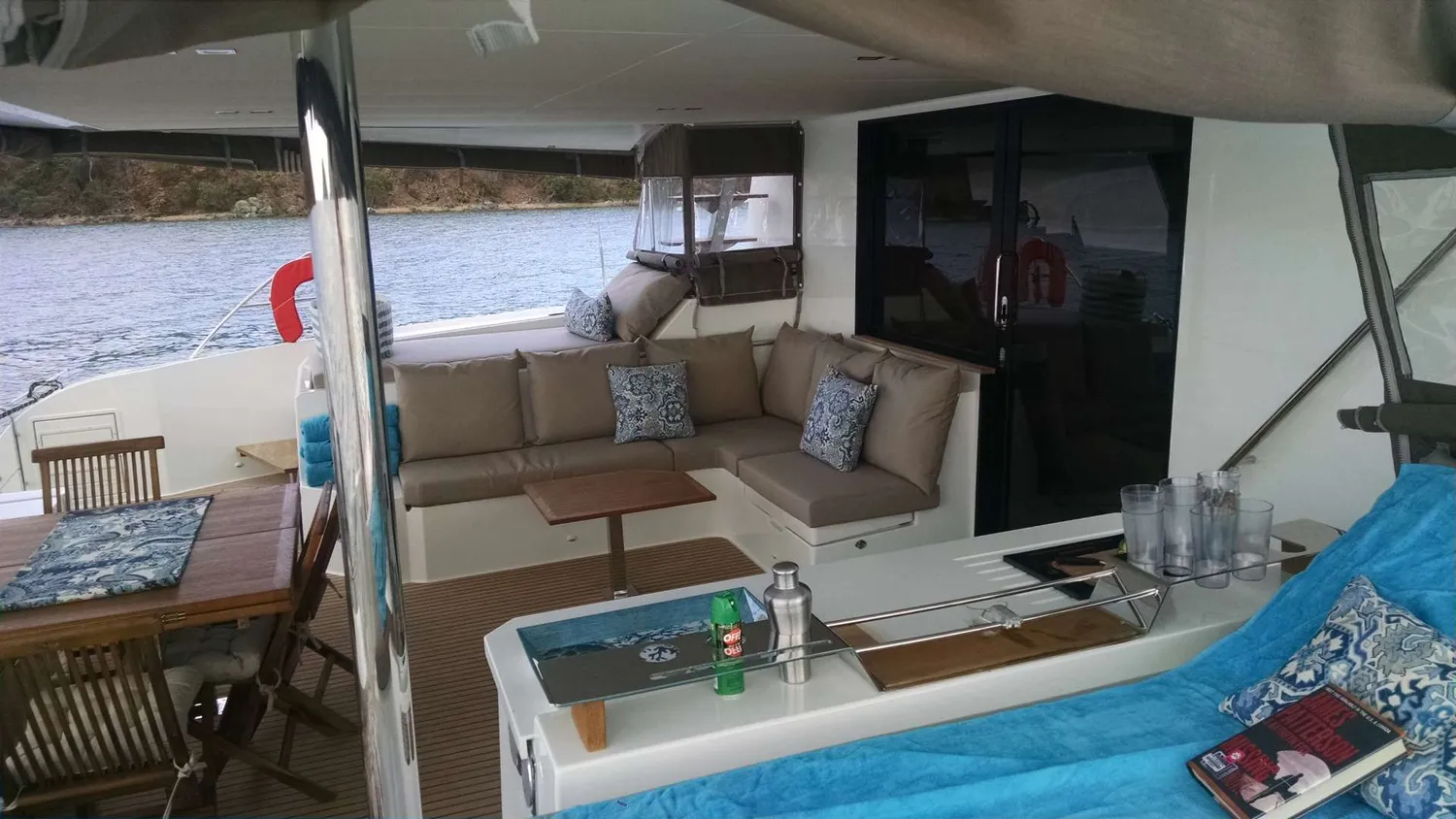 yacht-76614