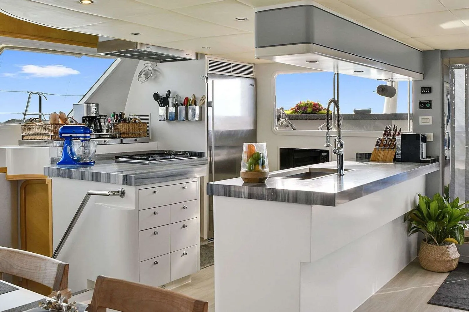 yacht-79880