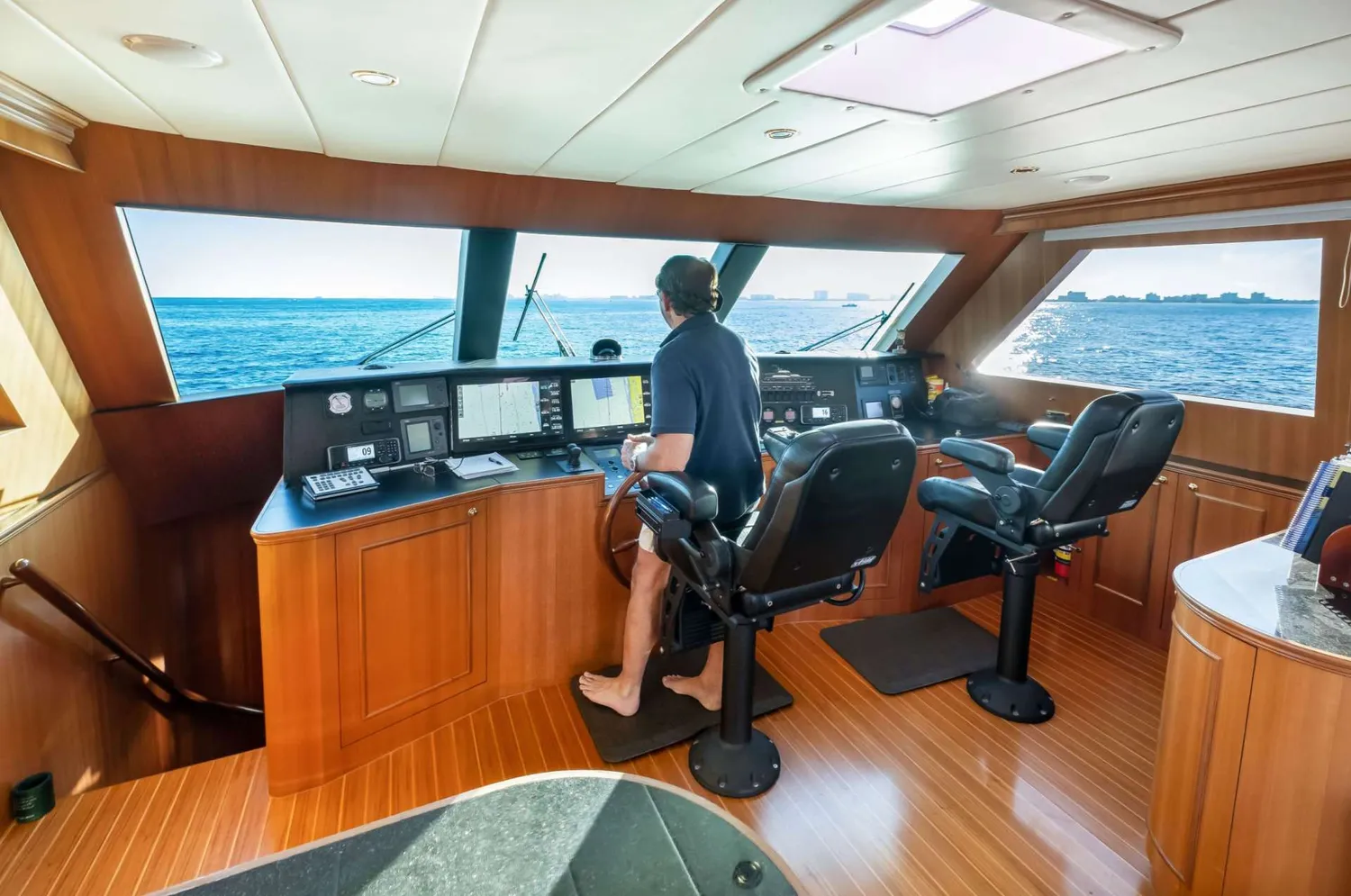 yacht-87862