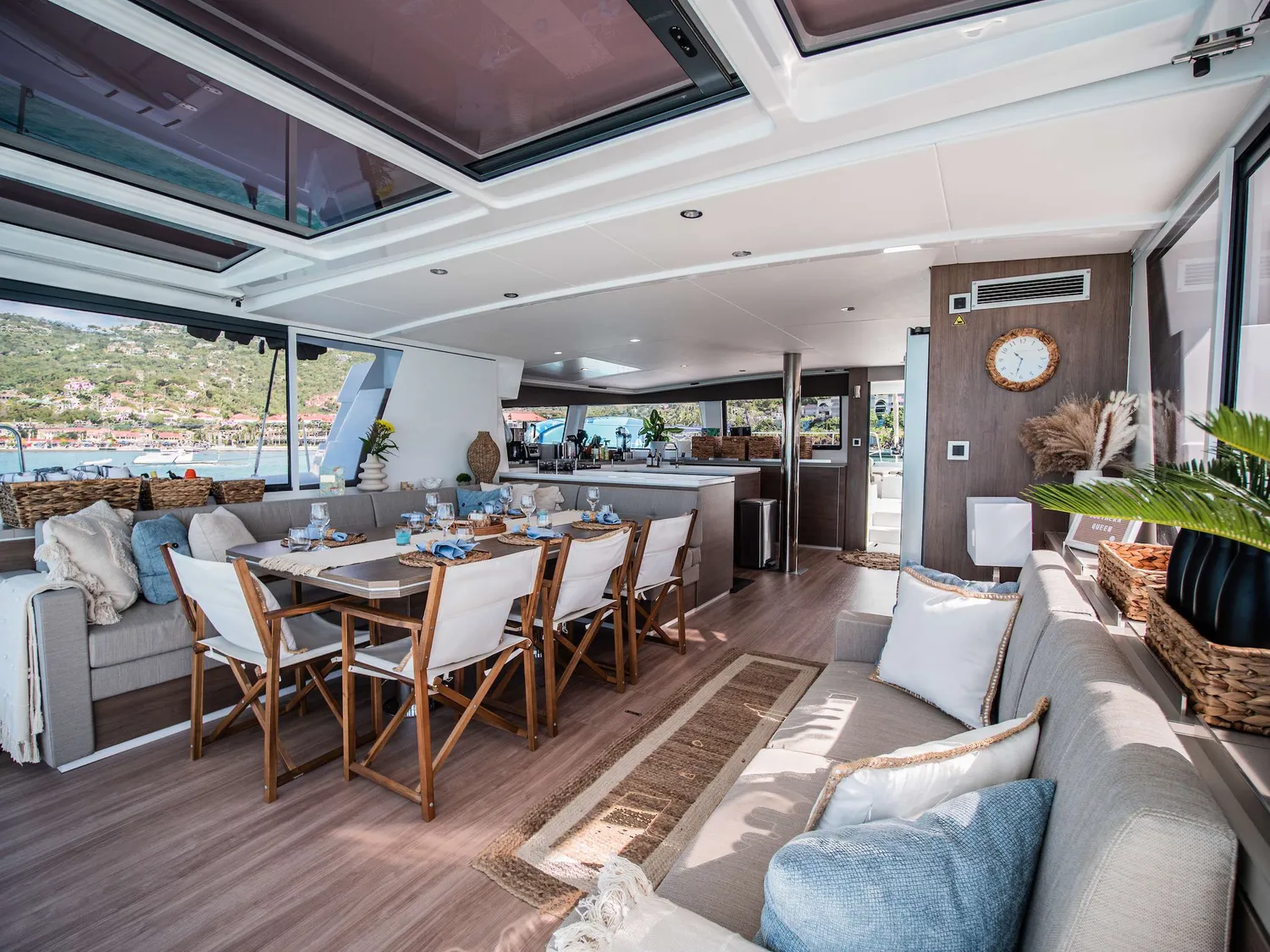 yacht-100863
