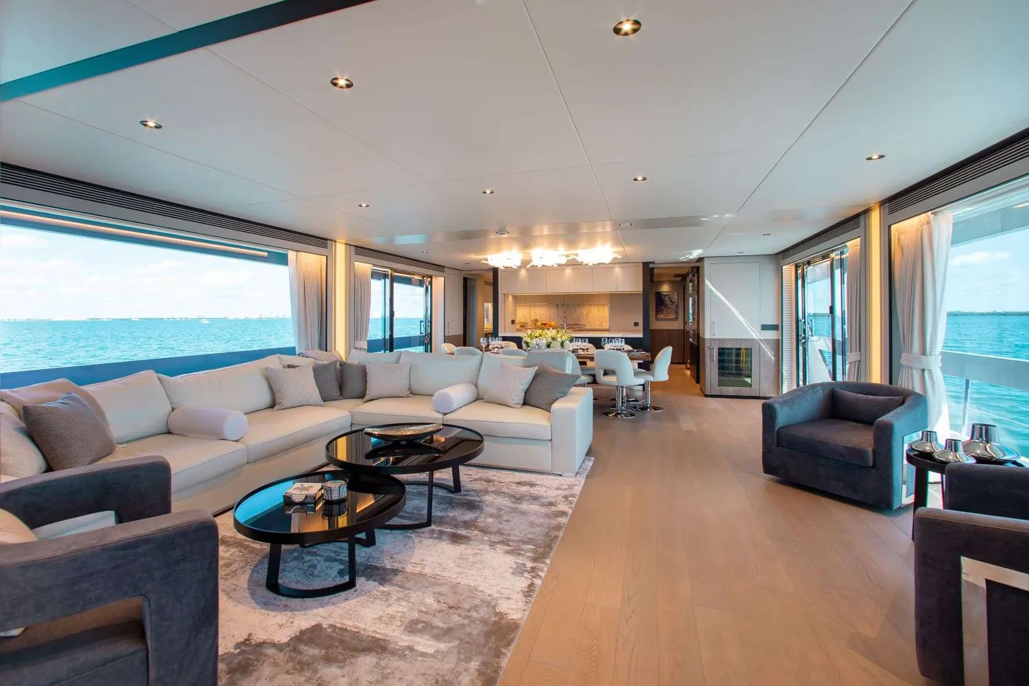 yacht-102999