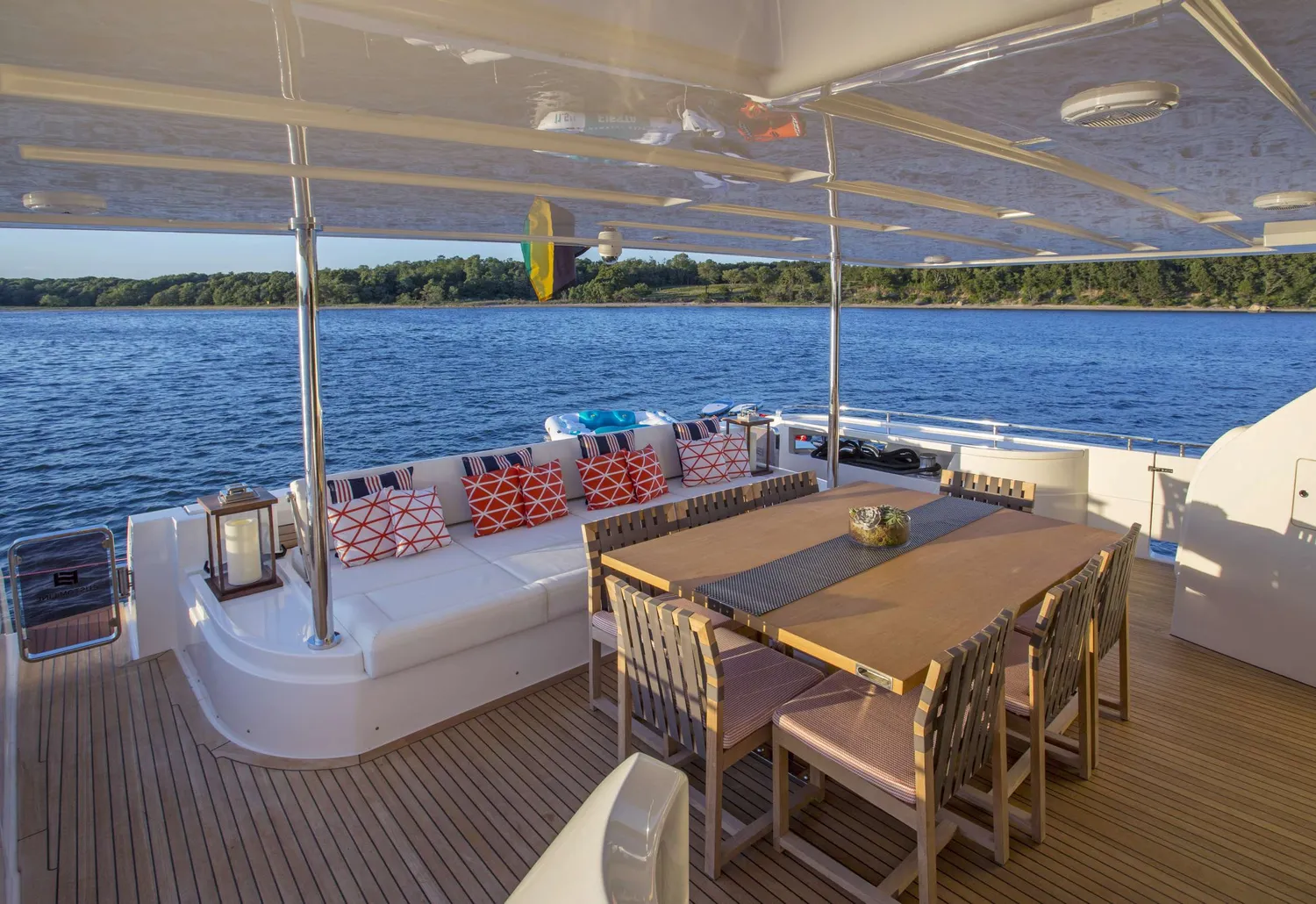 yacht-103851