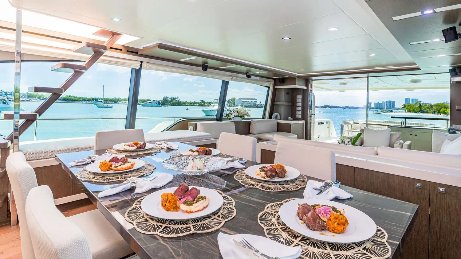 yacht-107729