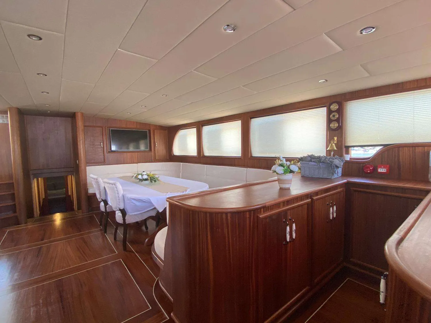 yacht-302326