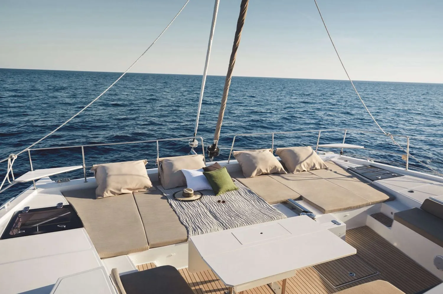 yacht-328015