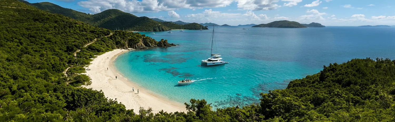 Thanksgiving Yacht Charter in the Caribbean: A Long-Weekend Escape