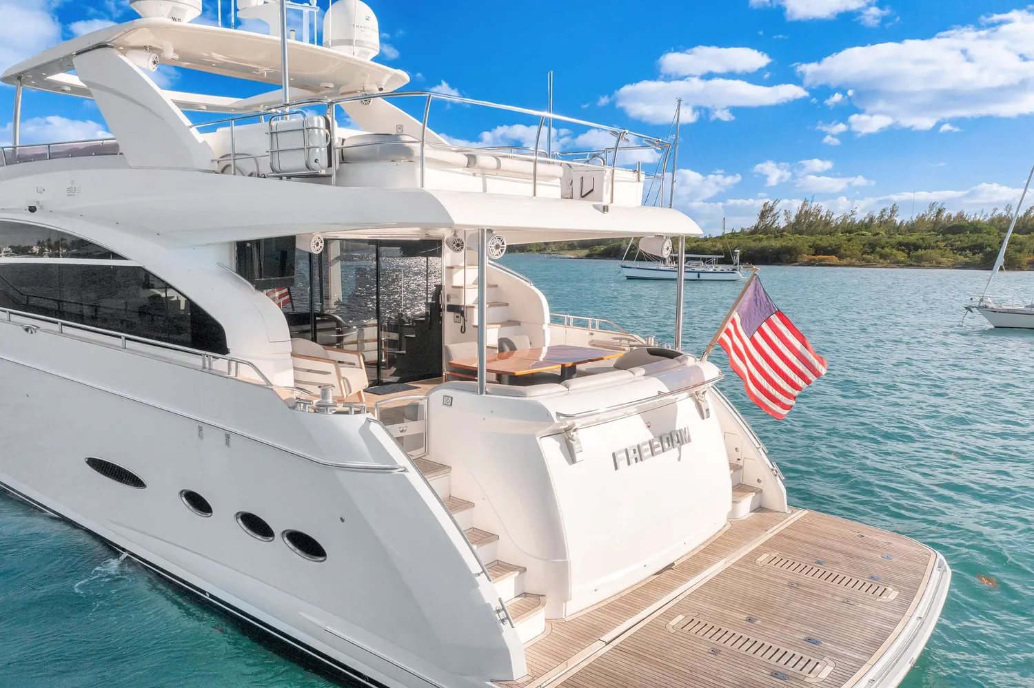 yacht-593452