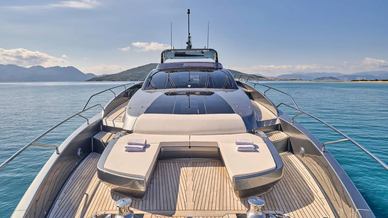 yacht-566937