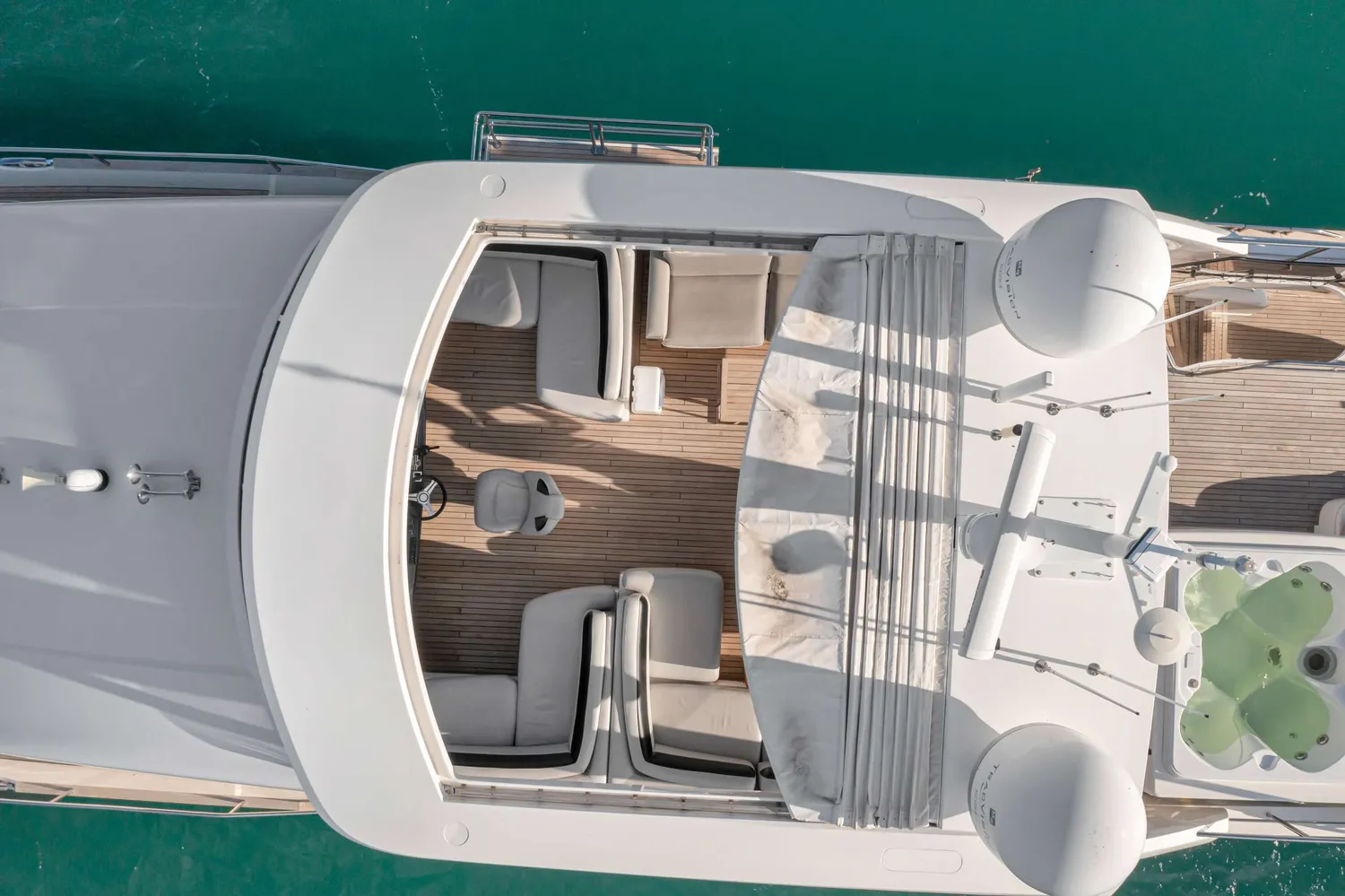 yacht-593450