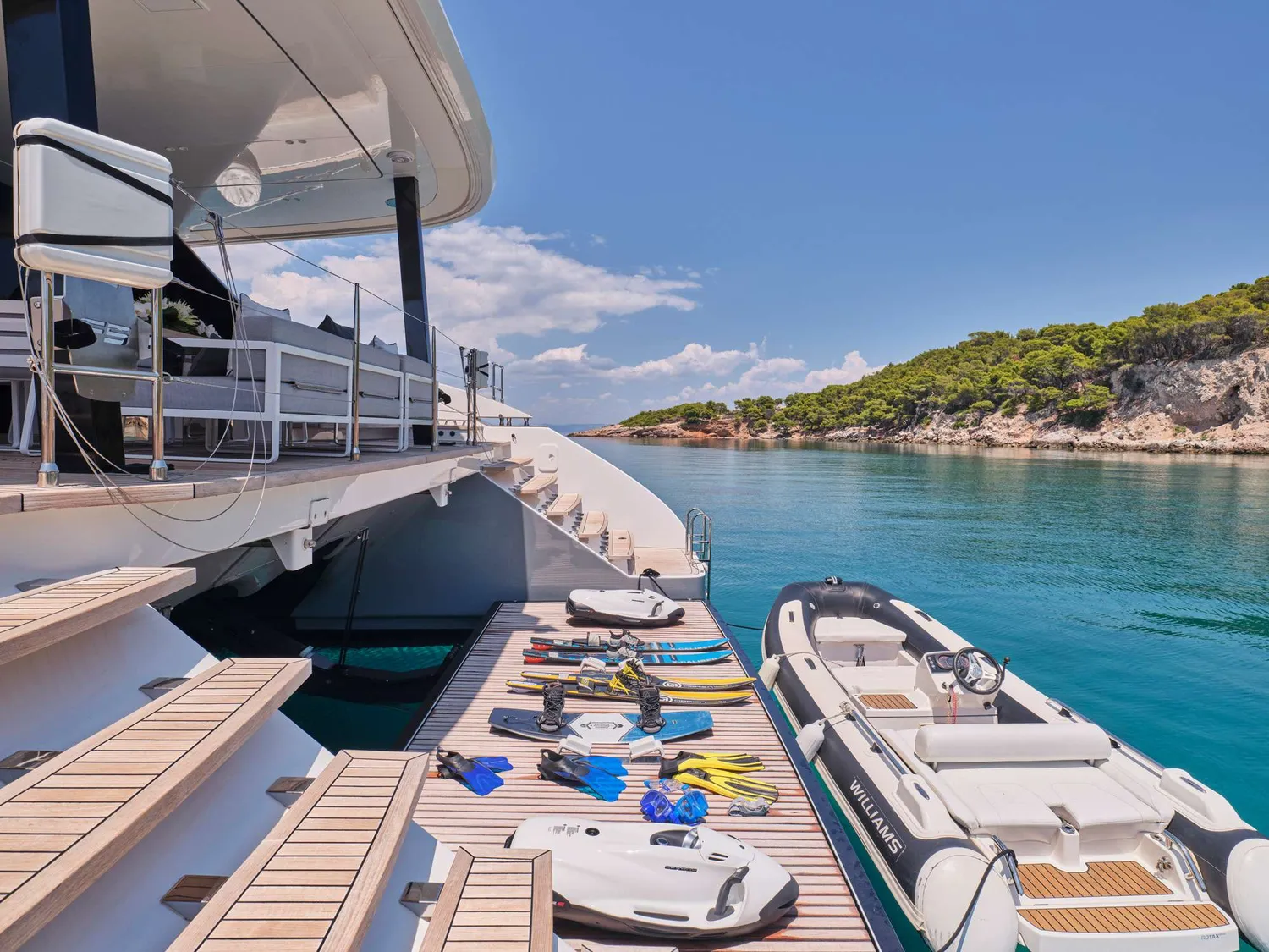 yacht-564118