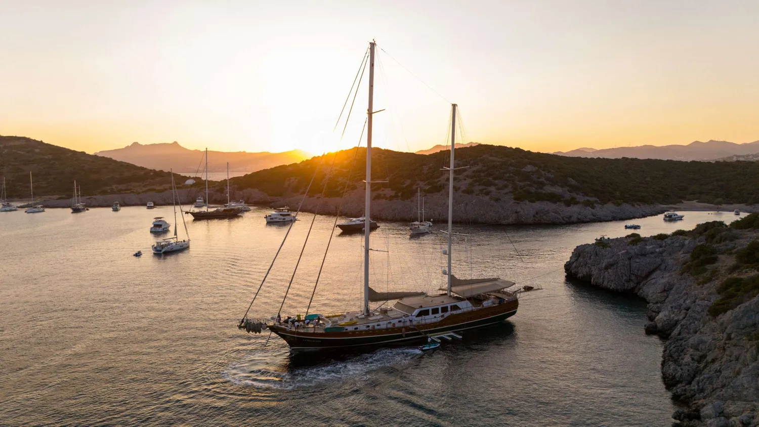 yacht-553481