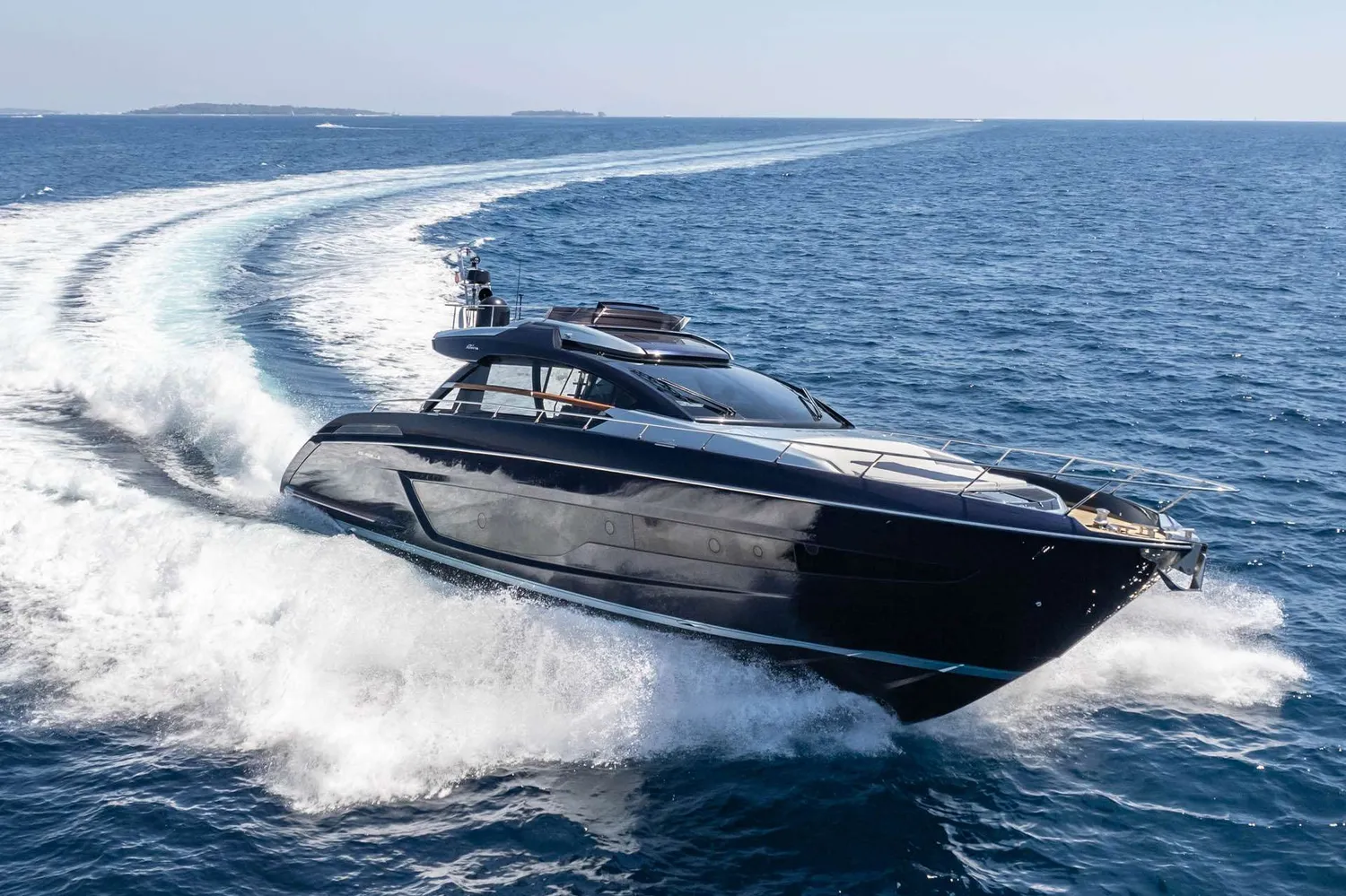yacht-551900
