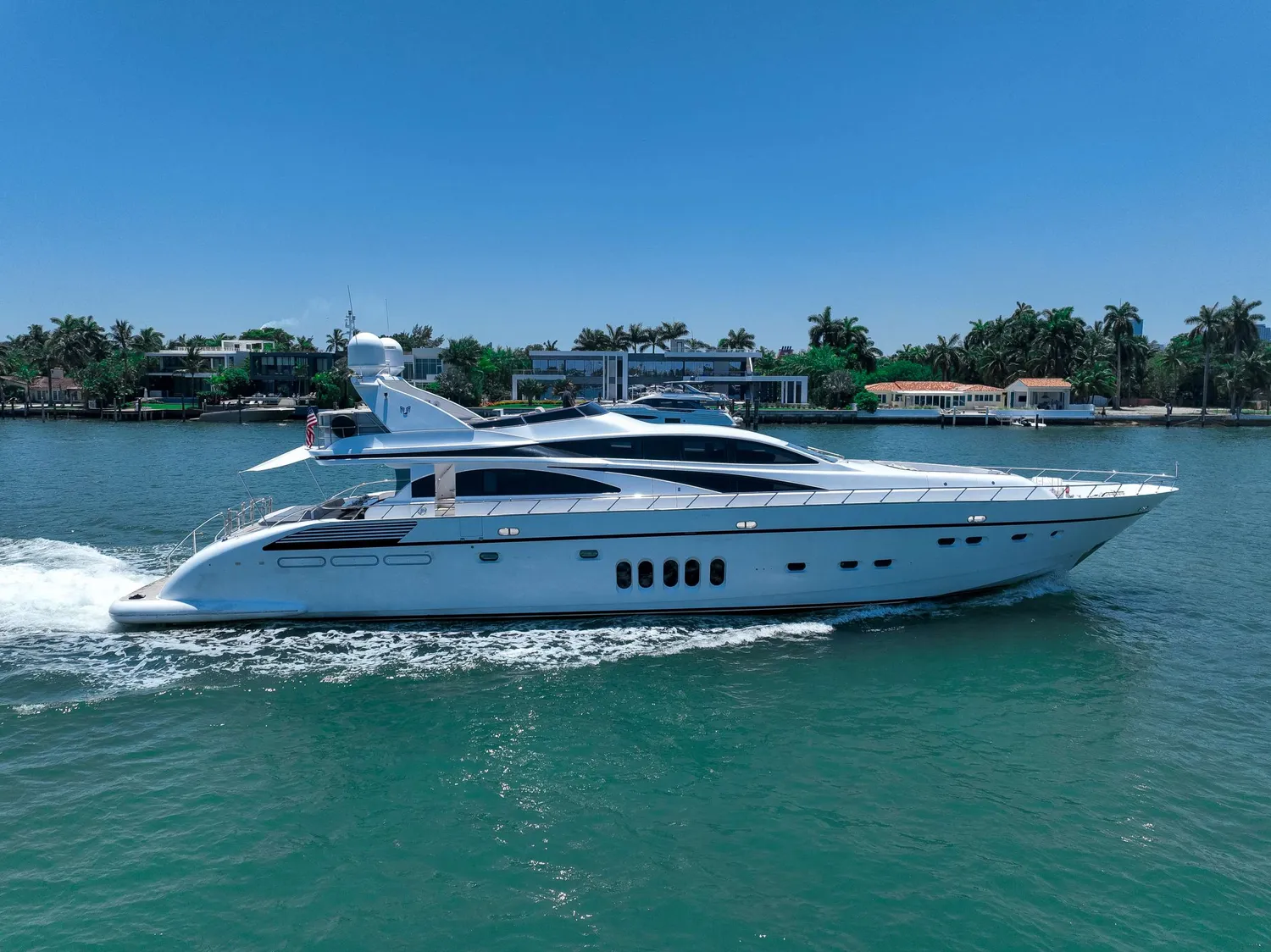 yacht-553277