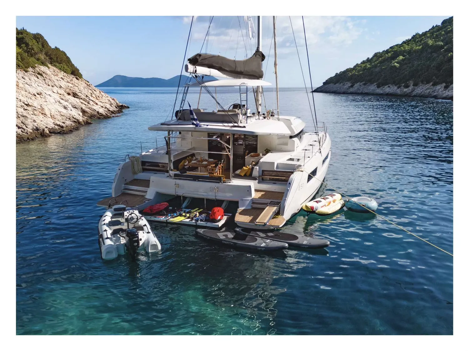yacht-553654