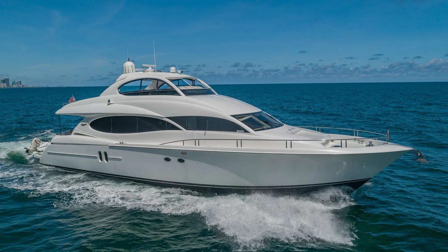 yacht-553298