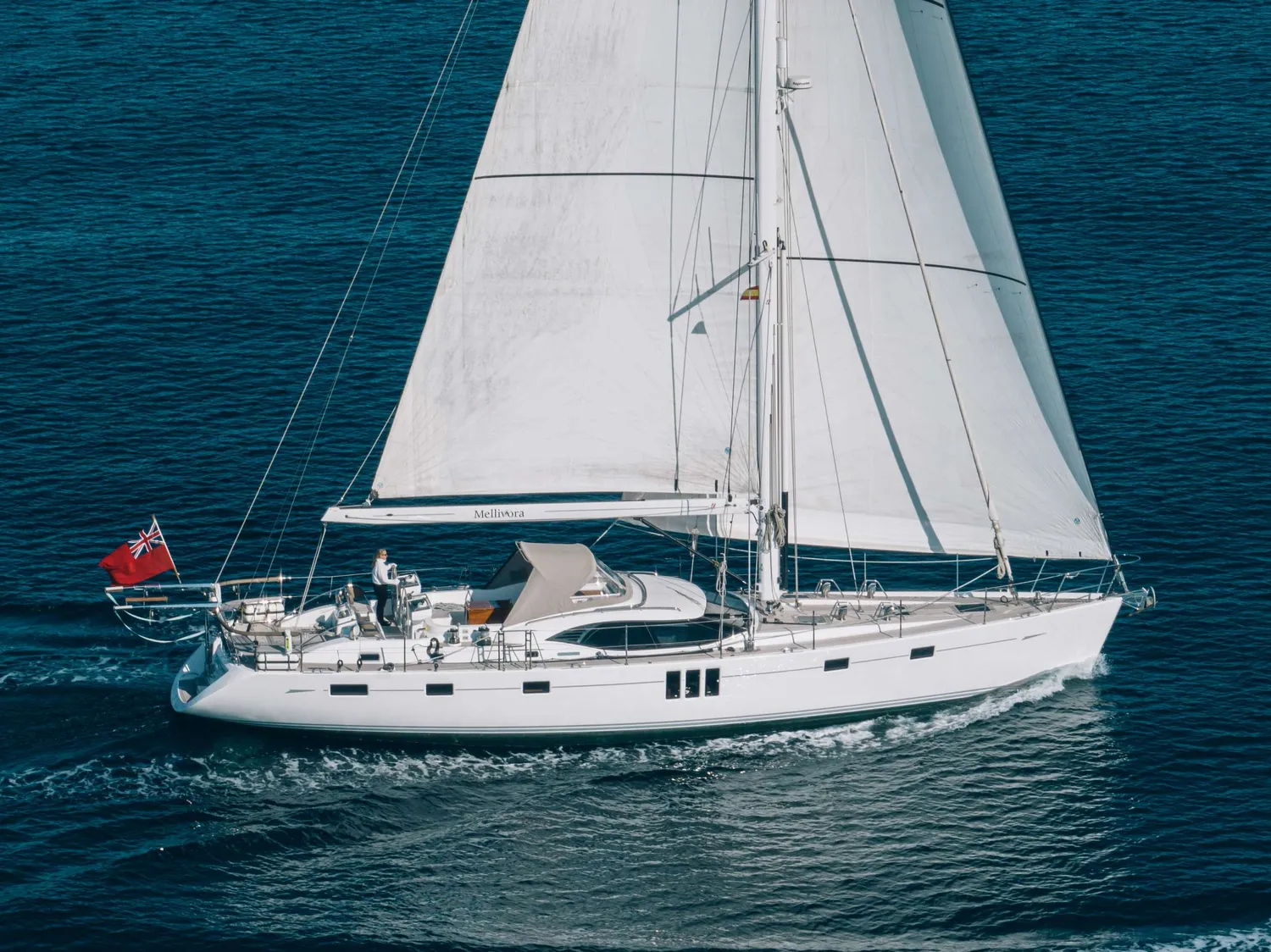 yacht-550351