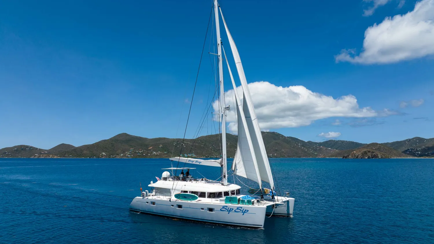 yacht-553443